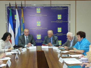 На пресс-конференции, посвященной созданию оргкомитета по увековечиванию памяти Николая Затовского